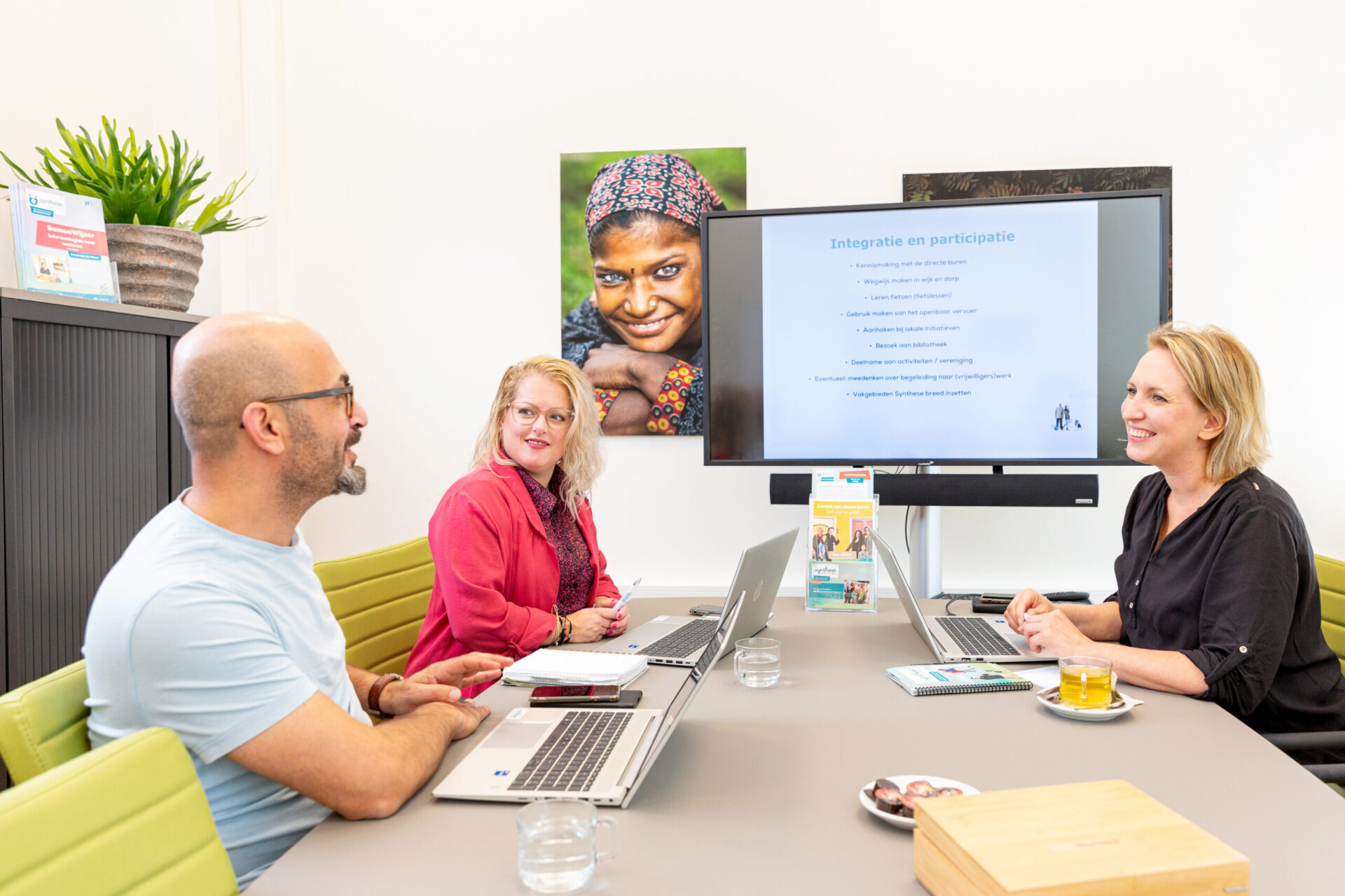Medewerkers Synthese in gesprek over integratie en participatie