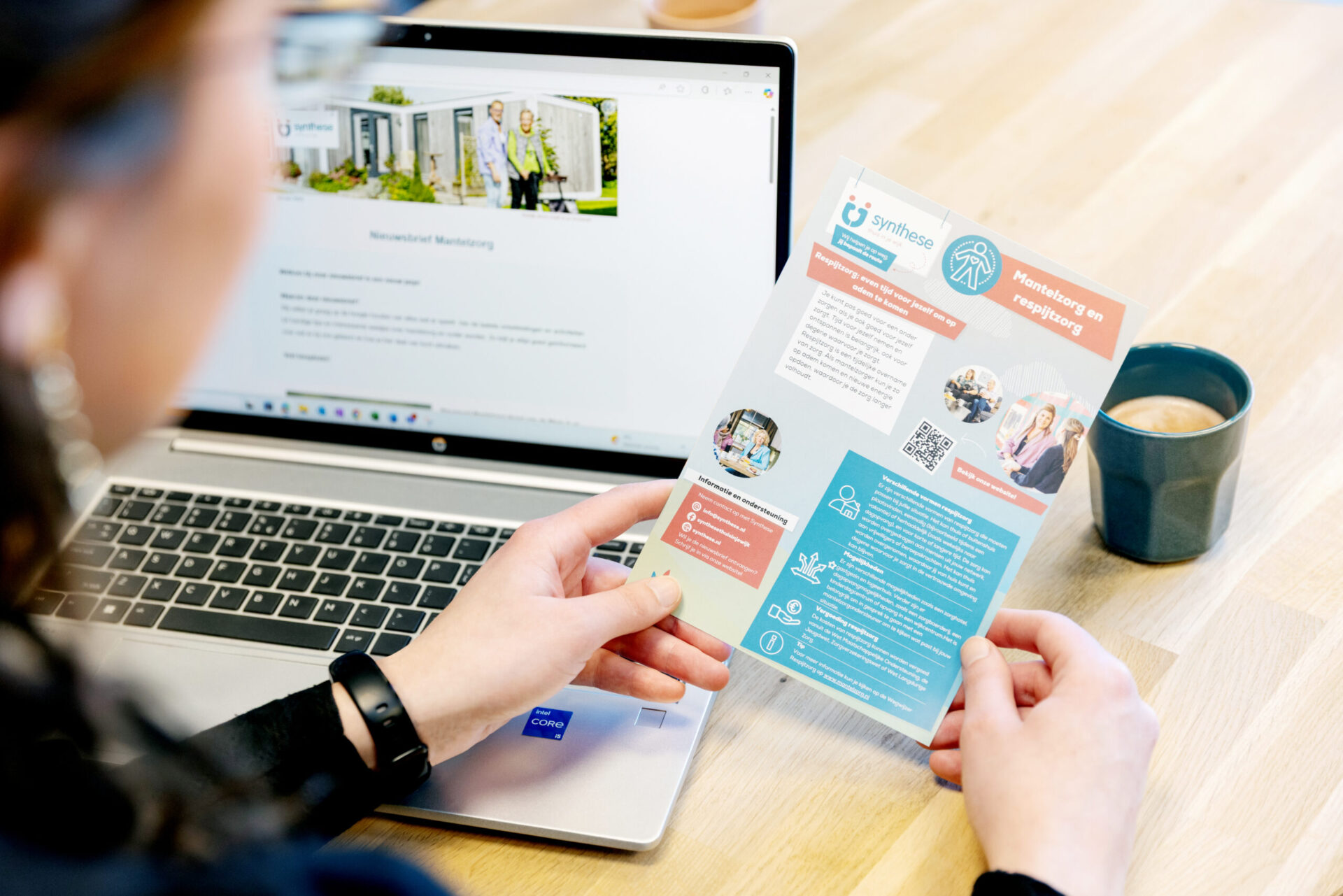 Flyer mantelzorg en respijtzorg in beeld